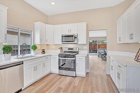 30487 Bogart Pl, Temecula, CA 92591 photo 11