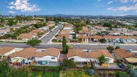 3271 Buena Hills Dr, Oceanside, CA 92056 photo 16