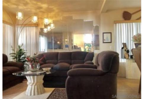 8094 San Tropez Ct, Fontana, CA 92336 photo 3