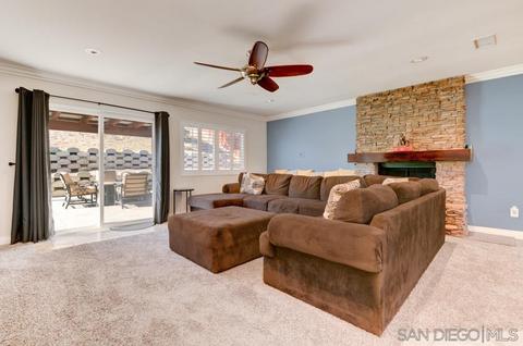 1624 Walbollen St, Spring Valley, CA 91977 photo 12