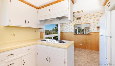 8030 Cinnabar Dr, La Mesa, CA 91941 photo 15