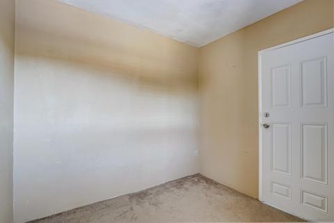 10044 Carlton Hills Blvd, Santee, CA 92071 photo 17