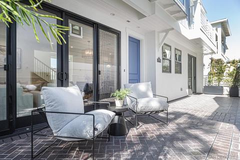 558 G Ave, Coronado, CA 92118 photo 18