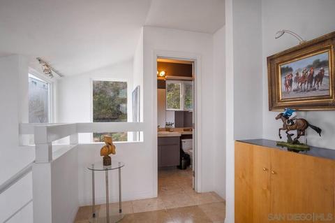 377 Longden Ln, Solana Beach, CA 92075 photo 12