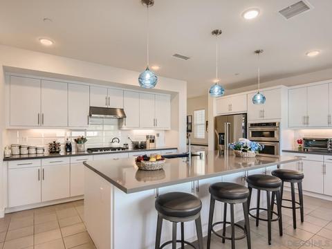 9069 W Bluff Pl, Santee, CA 92071 photo 6