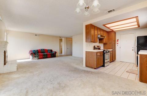 711 Honeydew Ln, Vista, CA 92084 photo 8