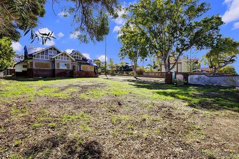 1424 Olivet Ln, La Jolla, CA 92037 photo 5