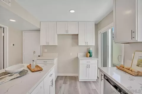 10388 Rochelle Ave, Santee, CA 92071 photo 14