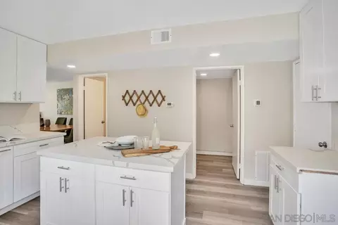 10388 Rochelle Ave, Santee, CA 92071 photo 12