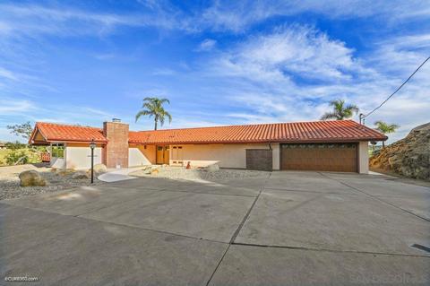 2371 Helen Rd, Fallbrook, CA 92028 photo 23