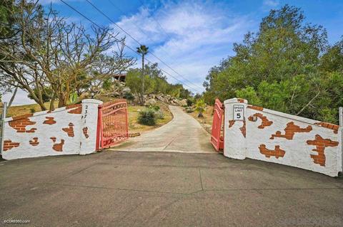 2371 Helen Rd, Fallbrook, CA 92028 photo 24