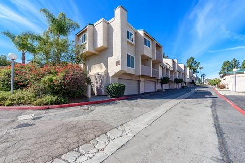 712 Silver Dr, Vista, CA 92083 photo 1