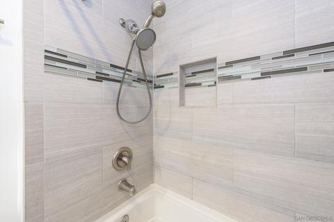 712 Silver Dr, Vista, CA 92083 photo 9