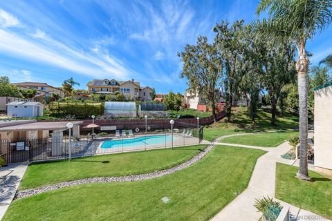 712 Silver Dr, Vista, CA 92083 photo 28