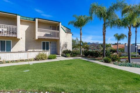 712 Silver Dr, Vista, CA 92083 photo 2