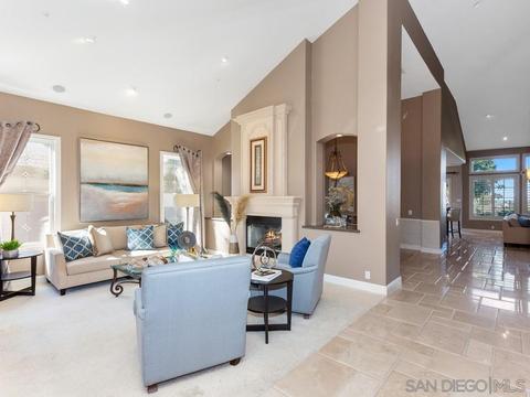 696 Cypress Hills Dr, Encinitas, CA 92024 photo 4