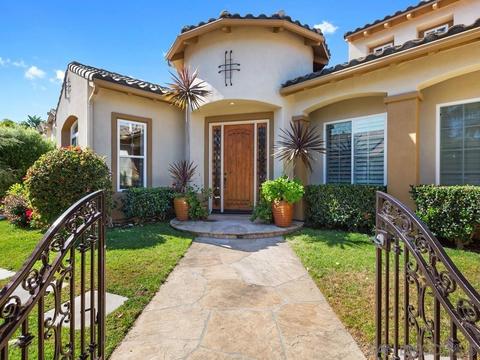 696 Cypress Hills Dr, Encinitas, CA 92024 photo 3