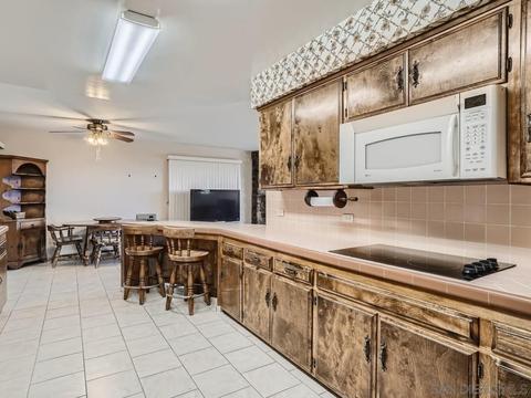 411 West Ln, El Cajon, CA 92021 photo 7