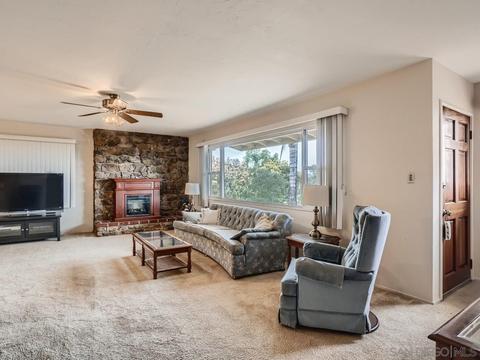 411 West Ln, El Cajon, CA 92021 photo 2