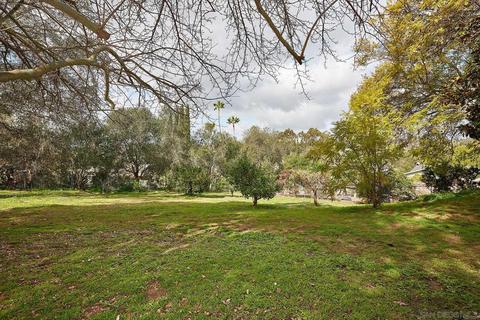 1327 Los Amigos, Fallbrook, CA 92028 photo 30