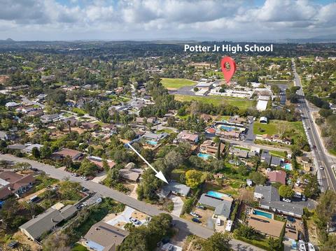 1327 Los Amigos, Fallbrook, CA 92028 photo 6