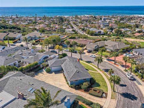 6685 Michaeljohn Dr, La Jolla, CA 92037