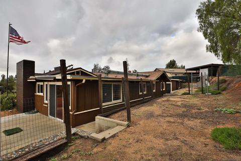 9345 Emerald Grove Ave, Lakeside, CA 92040 photo 39