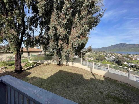 8475 Avenida Angulia #18, Spring Valley, CA 91977 photo 25