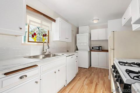 3678 Seaflower Ln, Oceanside, CA 92056 photo 9