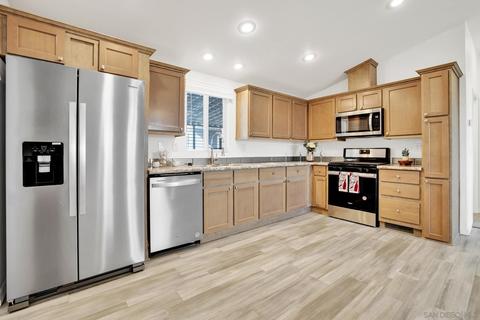 12044 Royal Rd #31, El Cajon, CA 92021 photo 4