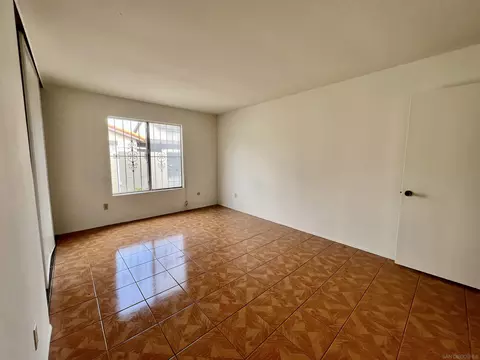 444 Bluffview Rd, Spring Valley, CA 91977 photo 18