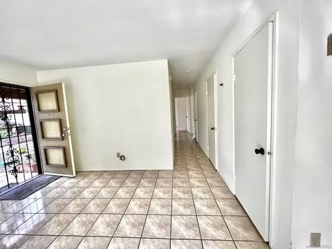 444 Bluffview Rd, Spring Valley, CA 91977 photo 12