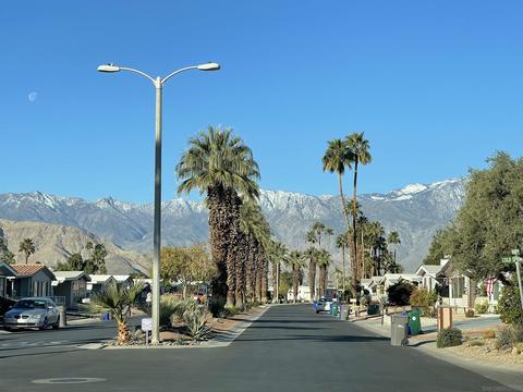 38370 Devils Canyon Dr, Palm Desert, CA 92260