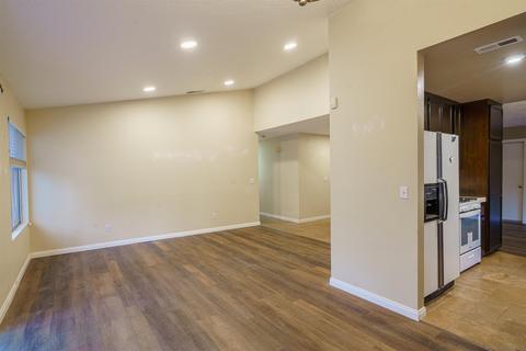 4913 Meadowbrook Dr, Oceanside, CA 92056 photo 13