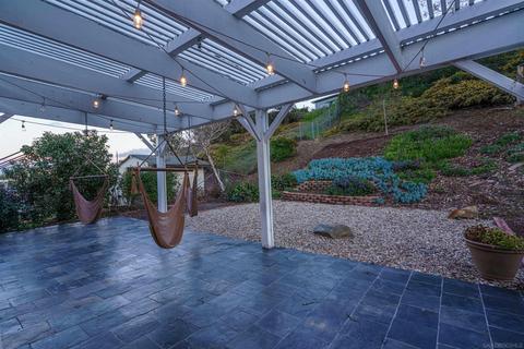 4913 Meadowbrook Dr, Oceanside, CA 92056 photo 5