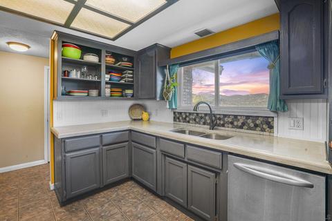 193 Cowboy Ct, Ramona, CA 92065 photo 12