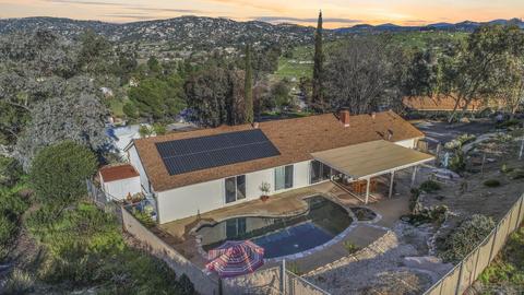 193 Cowboy Ct, Ramona, CA 92065 photo 2
