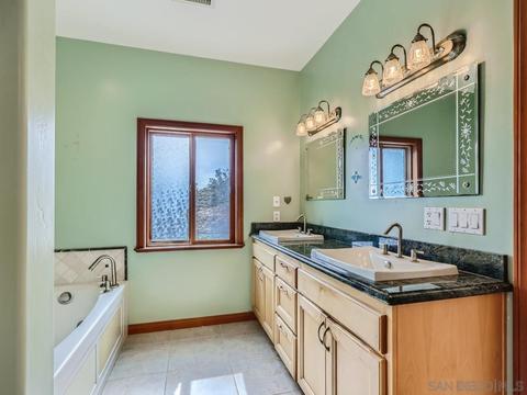 11509 Alba Rosa Dr, Lakeside, CA 92040 photo 14