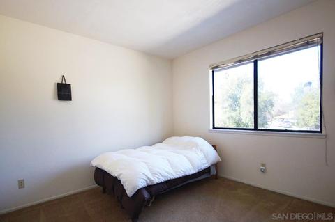 1360 Knoll Rd, Redlands, CA 92373 photo 21