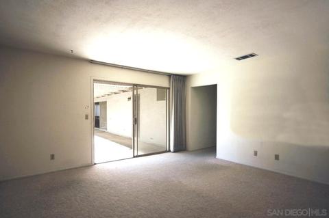 1360 Knoll Rd, Redlands, CA 92373 photo 17