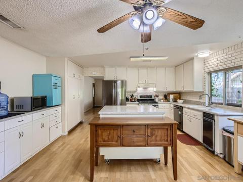 2574 Joann, Oceanside, CA 92056 photo 5
