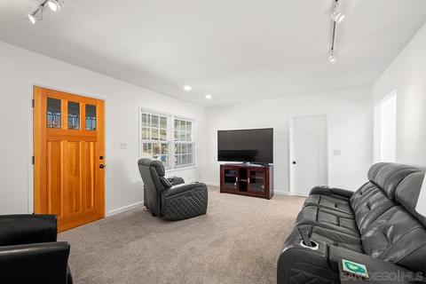 7161 Purdue Ave, La Mesa, CA 91942 photo 6