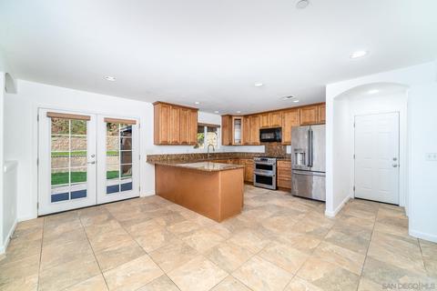 1638 Paraiso Ave, Spring Valley, CA 91977 photo 7