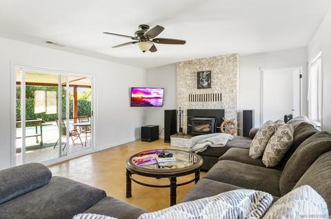 605 Arnold Way, Alpine, CA 91901 photo 5