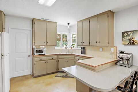 605 Arnold Way, Alpine, CA 91901 photo 17