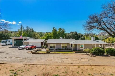 605 Arnold Way, Alpine, CA 91901 photo 3