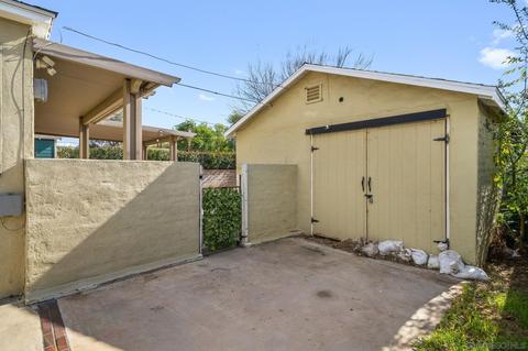 4544 Edgewood Pl, Riverside, CA 92506 photo 28