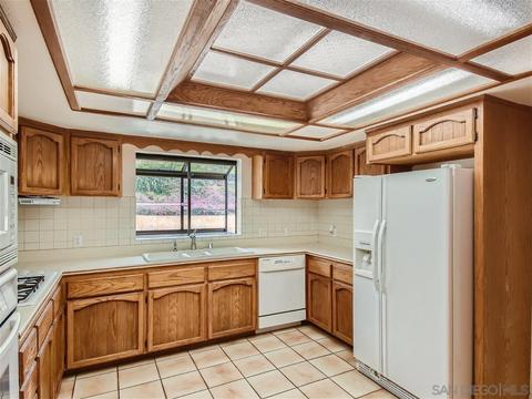 1944 Flume Dr, El Cajon, CA 92021 photo 12