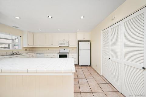 333 D Ave # 4, Coronado, CA 92118 photo 12