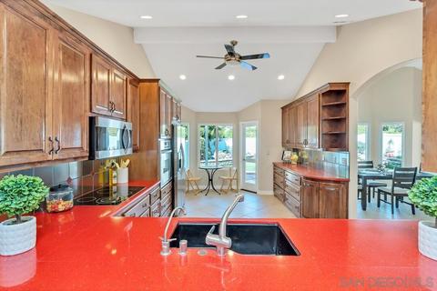 4738 Collinos Way, Oceanside, CA 92056 photo 15